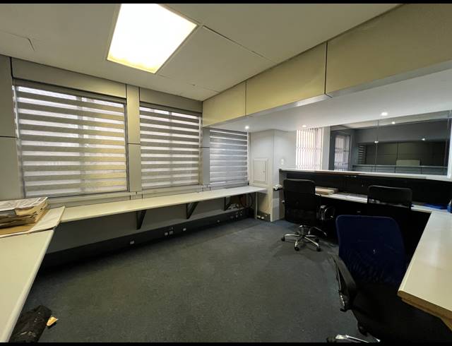 2,400M² FACTORY TO LET IN ALRODE